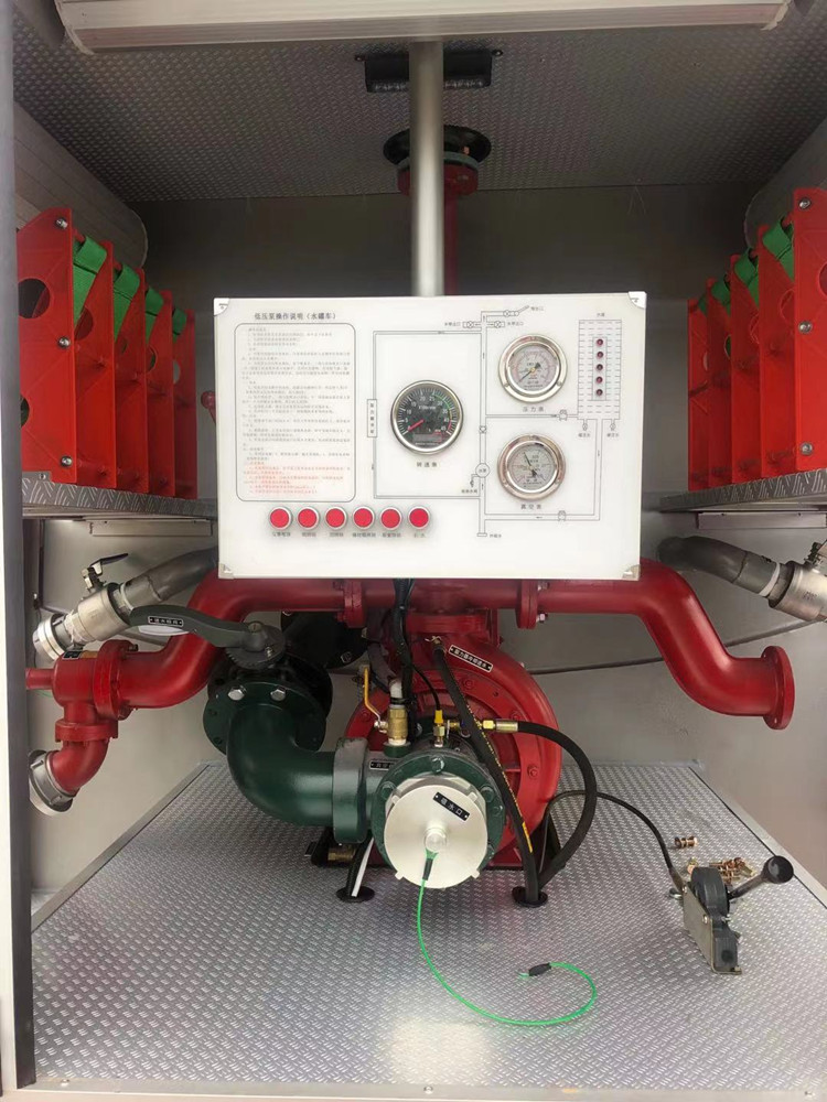 J��ʮ���ĭ����܇ ˮ��0.5  ��ĭ0.2