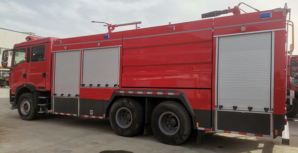 10�������ɷ�ˮ������܇